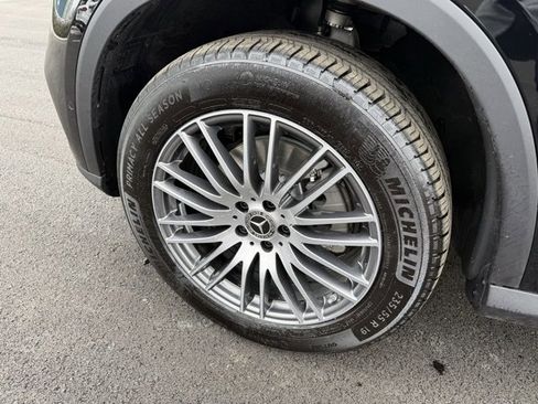 Certified 2026 Mercedes-Benz GLC 300 4MATIC image 9