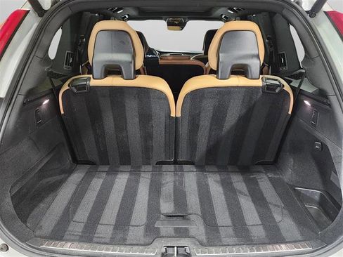 Used 2017 Volvo XC90 T6 Inscription w/ Vision Package image 36