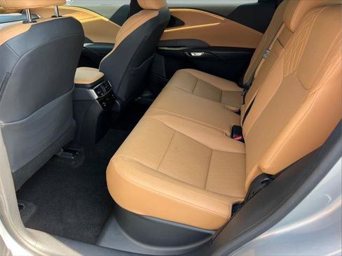 Certified 2025 Lexus RX 350 Premium w/ Accessory Package (Z1) FWD image 17