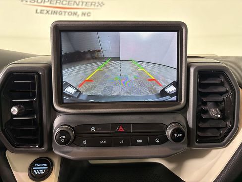 Used 2024 Ford Bronco Sport Heritage w/ Heritage Convenience Package AWD/4WD image 15