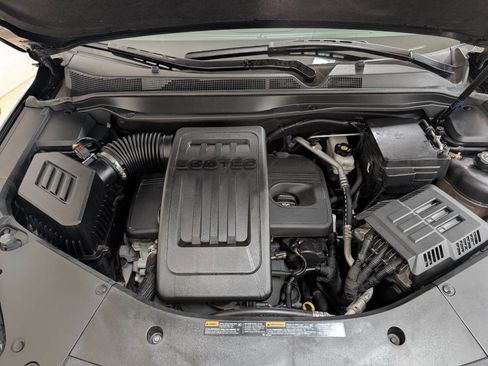 Used 2017 Chevrolet Equinox Premier image 24