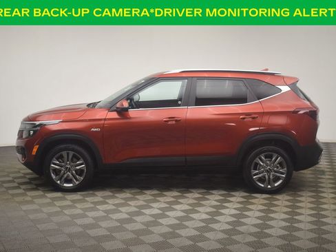 Used 2023 Kia Seltos S AWD/4WD image 12