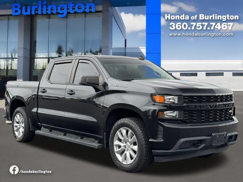 Used 2020 Chevrolet Silverado 1500 Custom w/ Custom Value Package AWD/4WD image 8