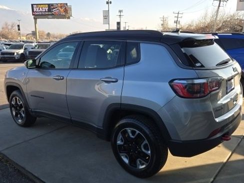 Used 2017 Jeep Compass Trailhawk w/ Leather Interior Group image 3