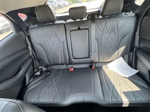 Used 2023 Ford Mustang Mach-E Select image 26