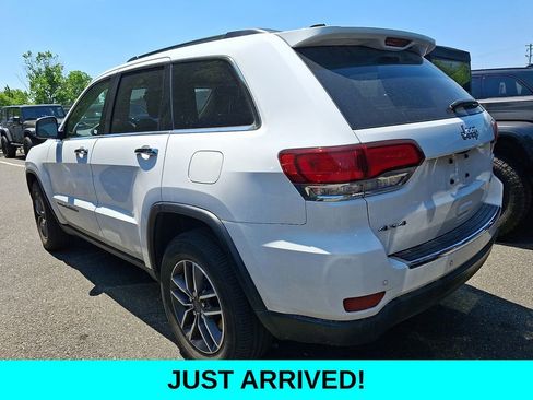 Used 2021 Jeep Grand Cherokee Limited w/ Luxury Group II AWD/4WD image 3