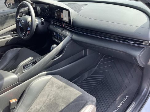 Used 2023 Hyundai Elantra N Base image 24
