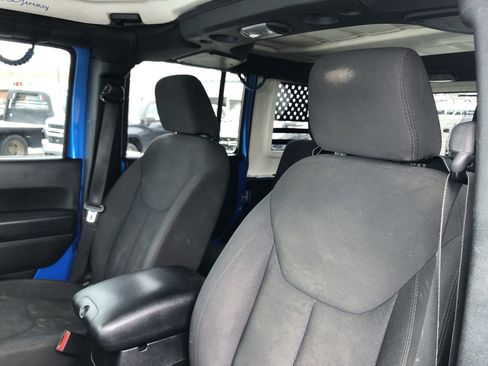 Used 2015 Jeep Wrangler Unlimited Sport w/ Quick Order Package 24S image 13