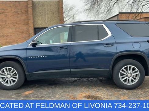Used 2023 Chevrolet Traverse LT w/ LPO, Floor Liner Package image 5
