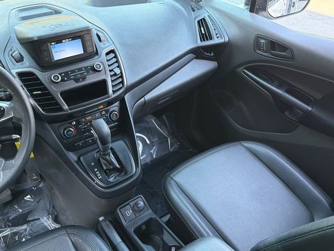 Used 2021 Ford Transit Connect XL image 43