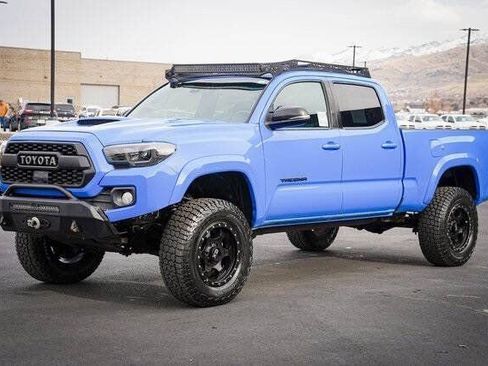 Used 2020 Toyota Tacoma TRD Sport w/ Technology Package image 11