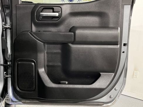 Used 2019 Chevrolet Silverado 1500 Custom w/ Custom Value Package image 26