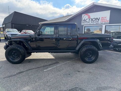 Used 2021 Jeep Gladiator Rubicon w/ Dual Top Group image 2