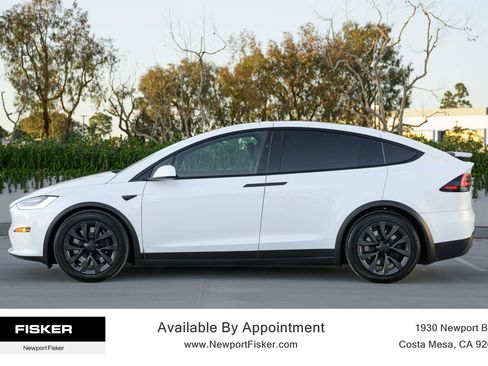 Used 2022 Tesla Model X AWD/4WD image 8