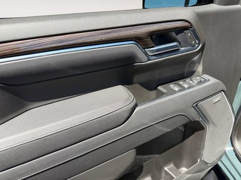 Certified 2026 Chevrolet Silverado 1500 LT Trail Boss w/ LT Trail Boss Premium Package AWD/4WD image 10
