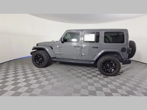 Used 2020 Jeep Wrangler Unlimited Sahara AWD/4WD image 46