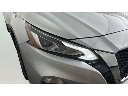 Used 2023 Nissan Altima 2.5 SV FWD image 29