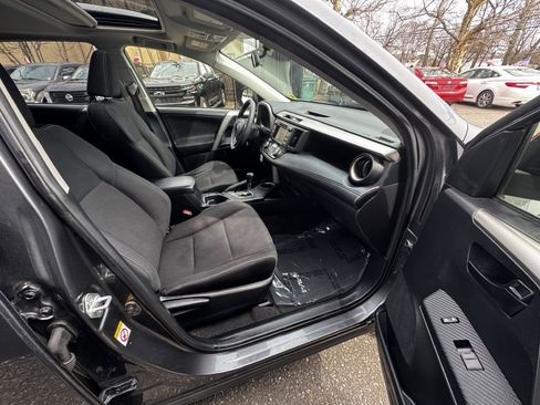 Used 2013 Toyota RAV4 XLE image 17