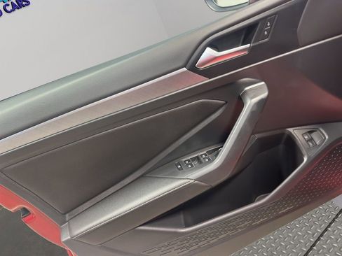 Used 2022 Volkswagen Jetta SE image 15