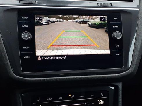 Used 2023 Volkswagen Tiguan SE image 20