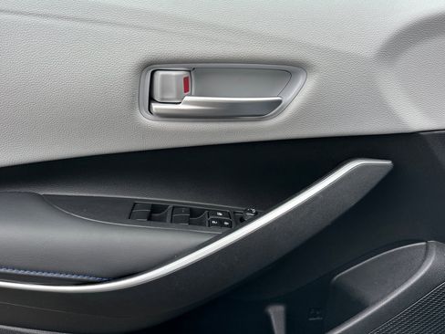 Used 2022 Toyota Corolla SE image 11