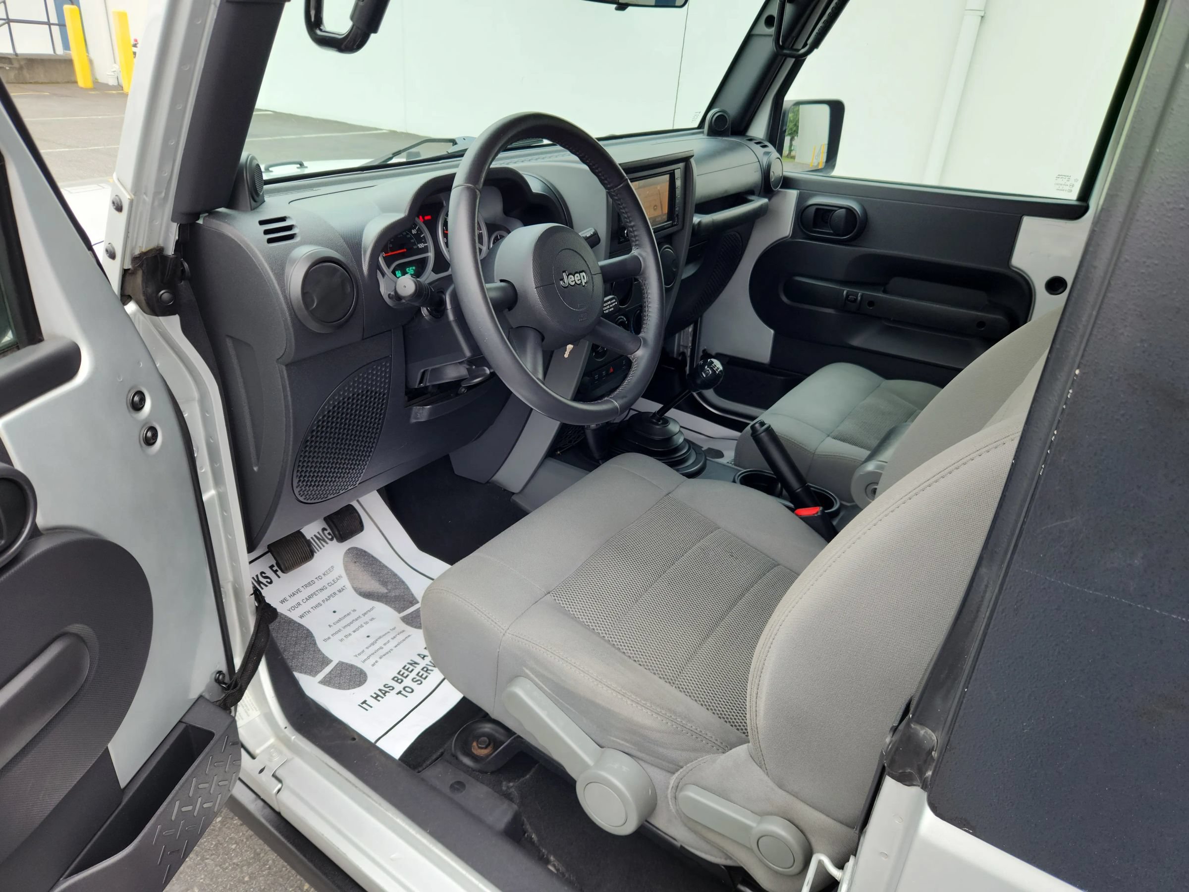 Used 2009 Jeep Wrangler Rubicon w/ Dual Top Group AWD/4WD image 6