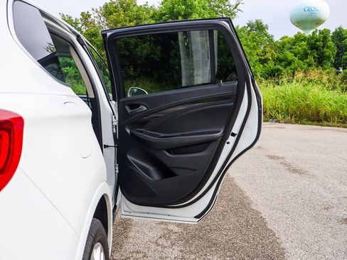 Used 2019 Buick Envision Premium w/ LPO, Interior Luxury Package image 24