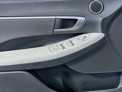 Used 2025 Hyundai Sonata SEL FWD image 15