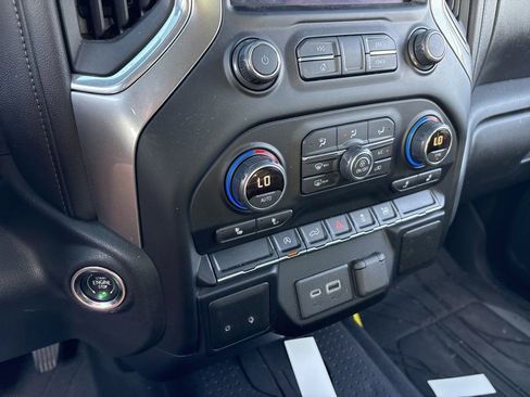 Used 2020 Chevrolet Silverado 1500 RST w/ All-Star Edition AWD/4WD image 24