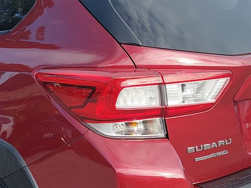 Used 2019 Subaru Crosstrek 2.0i w/ Eyesight System image 33