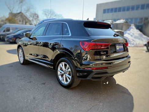 Used 2025 Audi Q3 2.0T Premium image 14