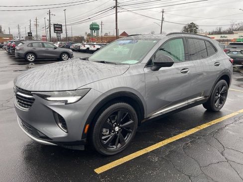 Used 2021 Buick Envision Preferred image 3