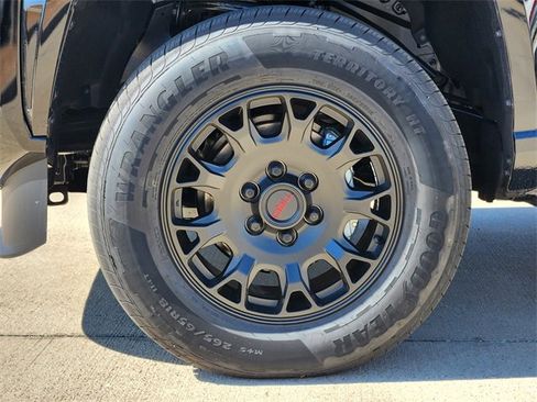 New 2025 Toyota Tacoma SR5 image 8