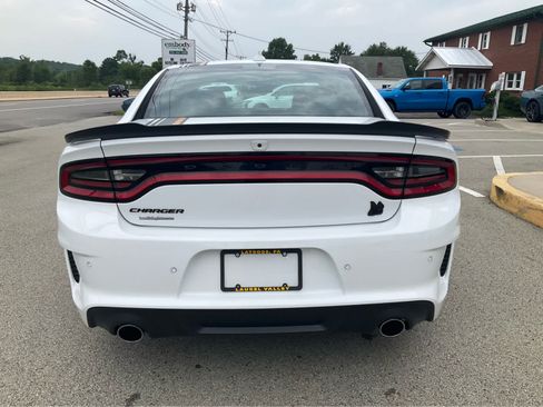 Used 2023 Dodge Charger Scat Pack RWD image 4