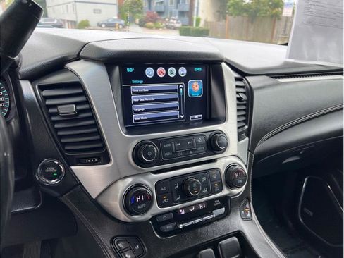 Used 2017 GMC Yukon XL SLT image 10