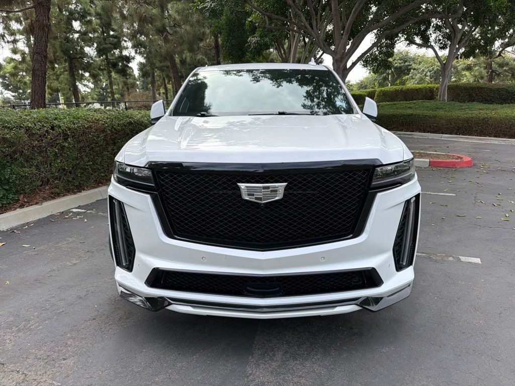 Certified 2023 Cadillac Escalade V AWD/4WD image 12