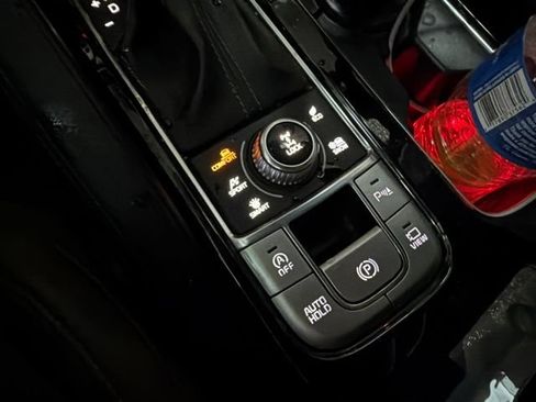 Used 2022 Kia Telluride SX w/ SX Prestige Package AWD/4WD image 21