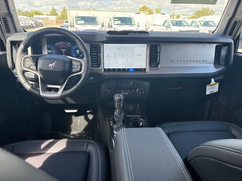 New 2025 Ford Bronco Outer Banks image 10