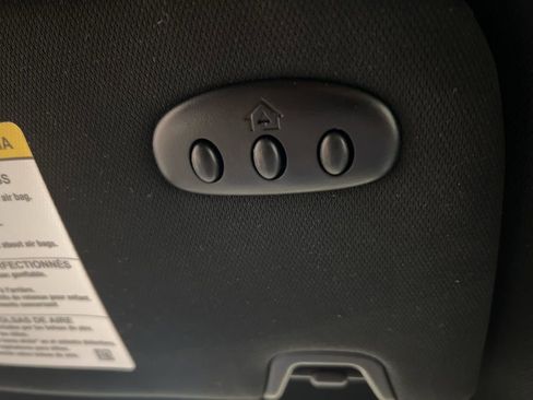 Certified 2024 Ford Edge ST-Line image 25