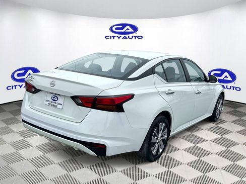 Used 2021 Nissan Altima 2.5 S FWD image 3