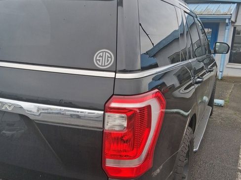 Used 2020 Ford Expedition XLT w/ Equipment Group 202A image 2