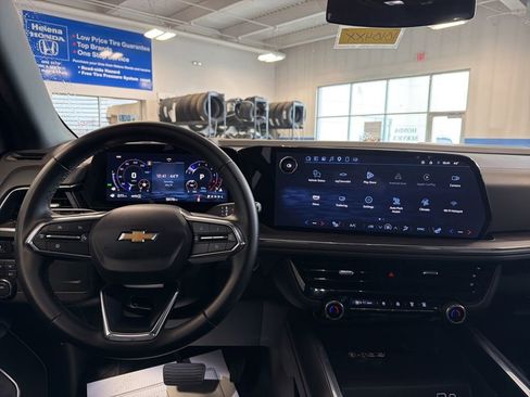 Used 2025 Chevrolet Tahoe LT AWD/4WD image 10