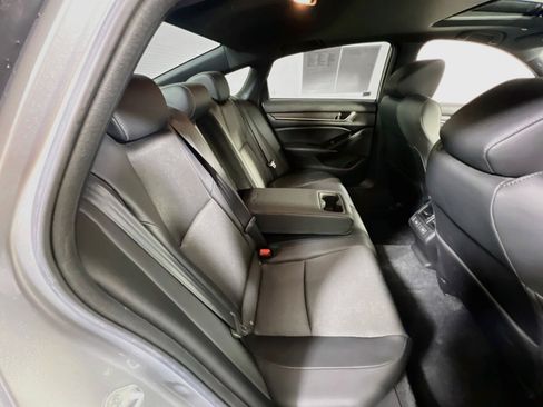 Used 2021 Honda Accord Sport image 26