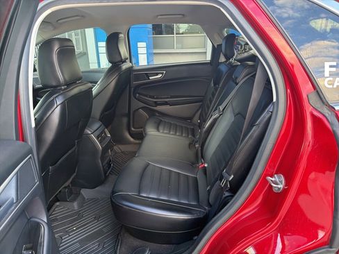 Used 2020 Ford Edge SEL w/ Convenience Package image 18