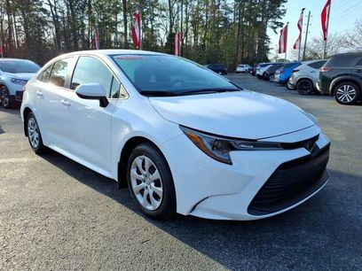 Used 2025 Toyota Corolla LE