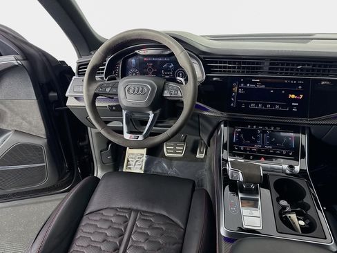 Used 2021 Audi RS Q8 image 26