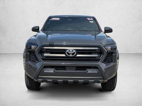 Certified 2024 Toyota Tacoma SR5 image 2
