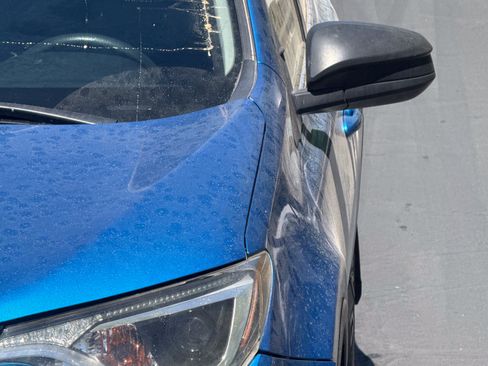 Used 2018 Toyota RAV4 LE w/ All Weather Liner Package FWD image 24