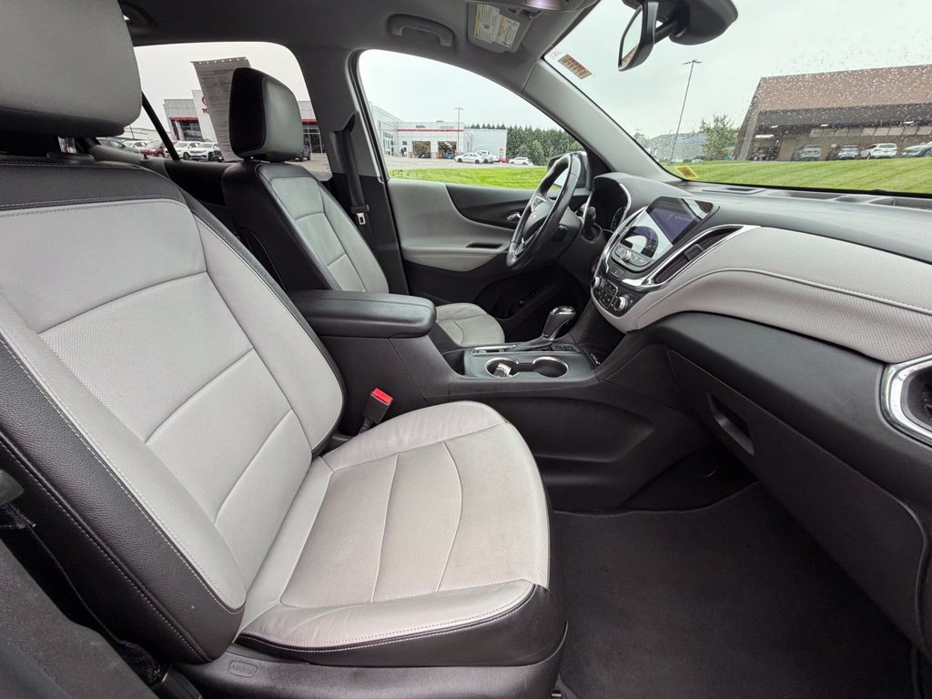 Used 2021 Chevrolet Equinox Premier AWD/4WD image 37