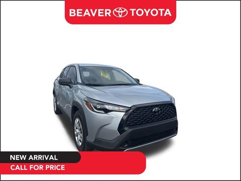Used 2023 Toyota Corolla Cross L image 1